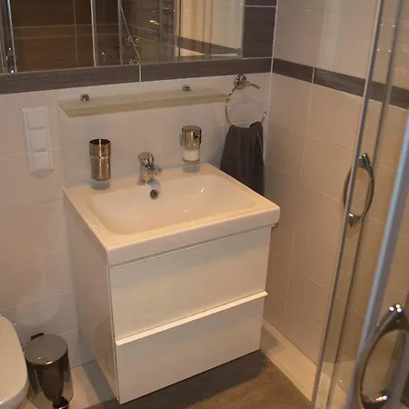 - Chylonia Kartuska Apartament 그디니아